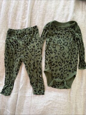 Kyte BABY Olive Green Leopard Print Ribbed Two-Piece Set